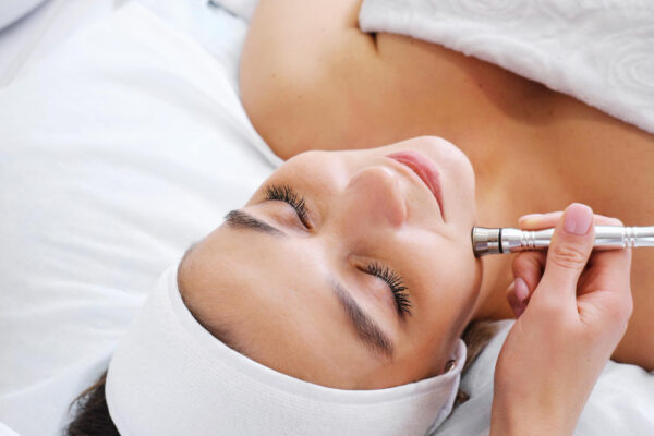 What is Microdermabrasion? - PB Beauty School